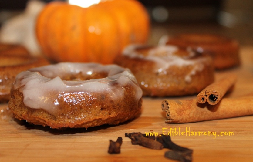 Baked Paleo Pumpkin Donuts